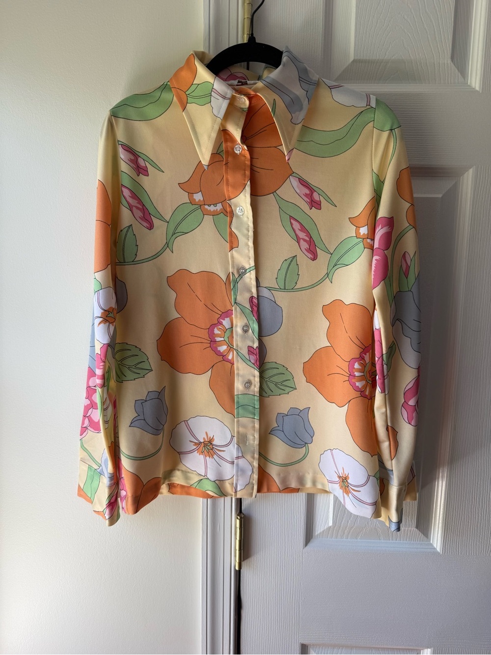 Vintage Dayne Taylor Size about S ( see measurements please)